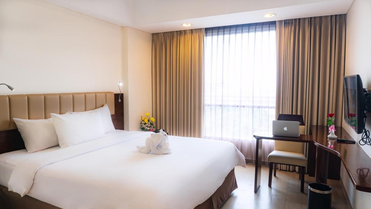 ไพรม์บิซ โฮเต็ล จิการัง Hotel ชีการัง ภายนอก รูปภาพ