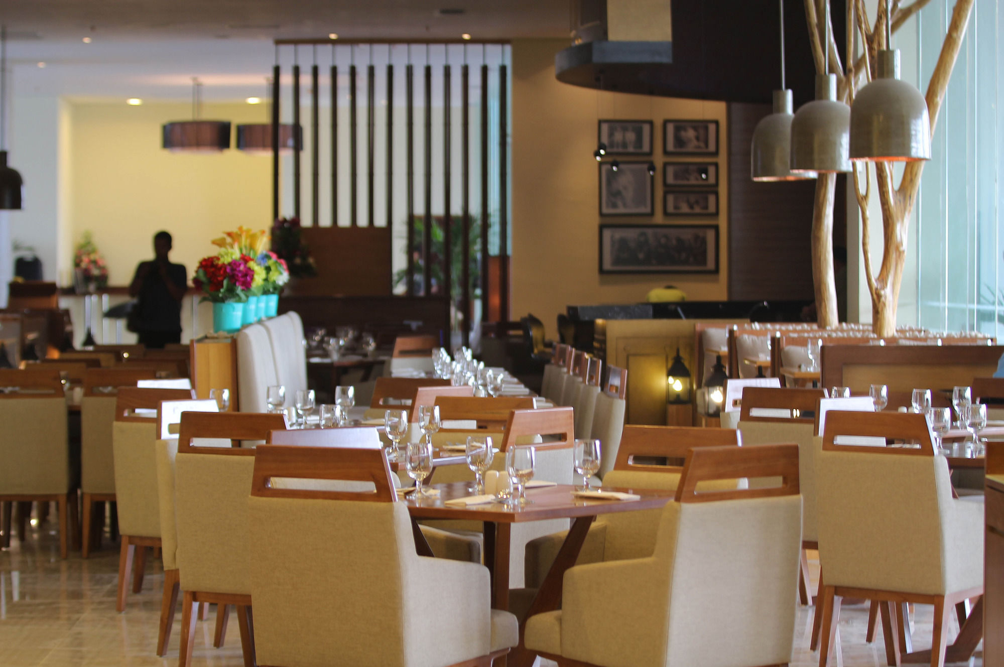 ไพรม์บิซ โฮเต็ล จิการัง Hotel ชีการัง ภายนอก รูปภาพ